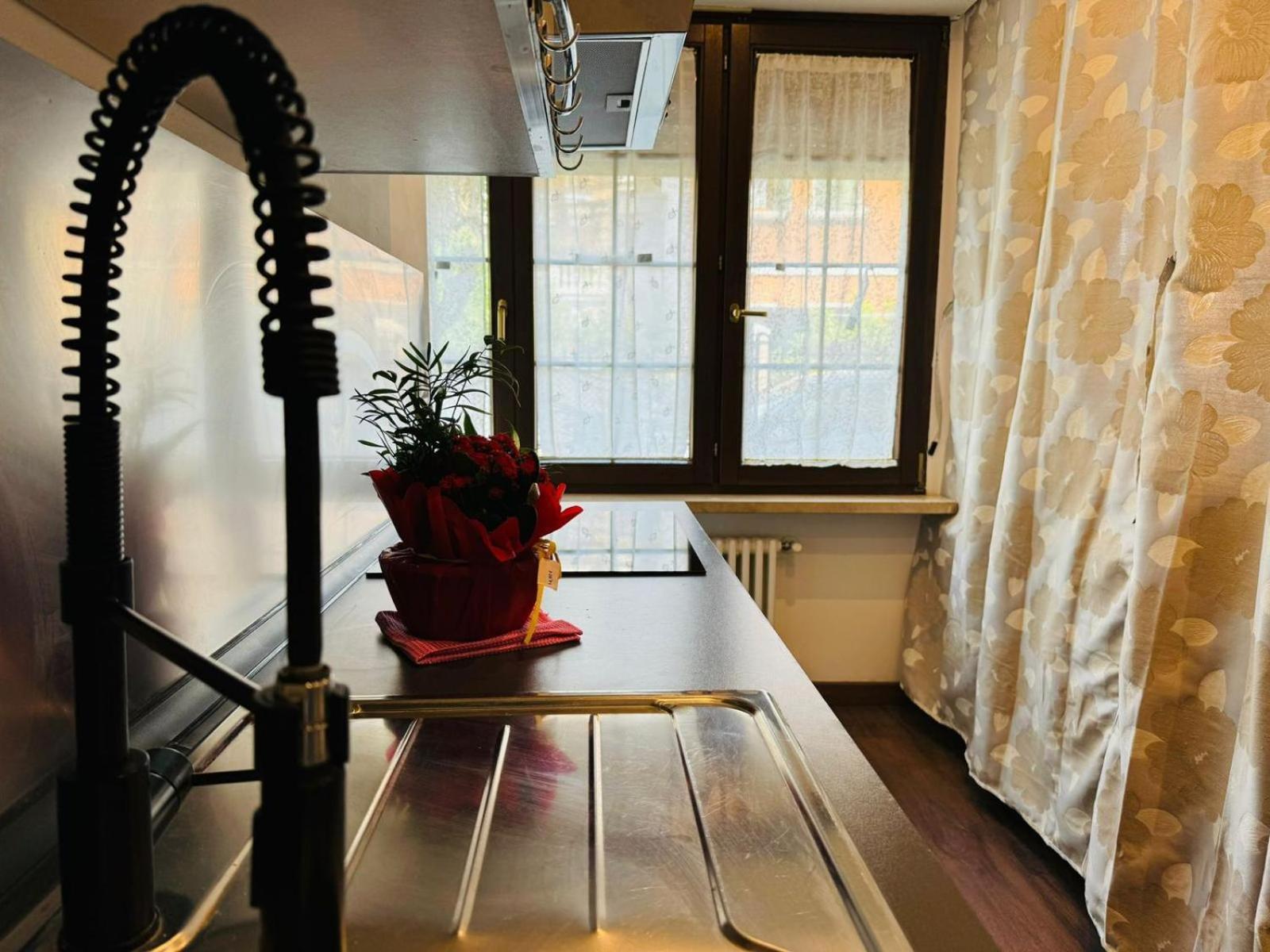 Grande Bellezza Luxury Suite Местре Экстерьер фото